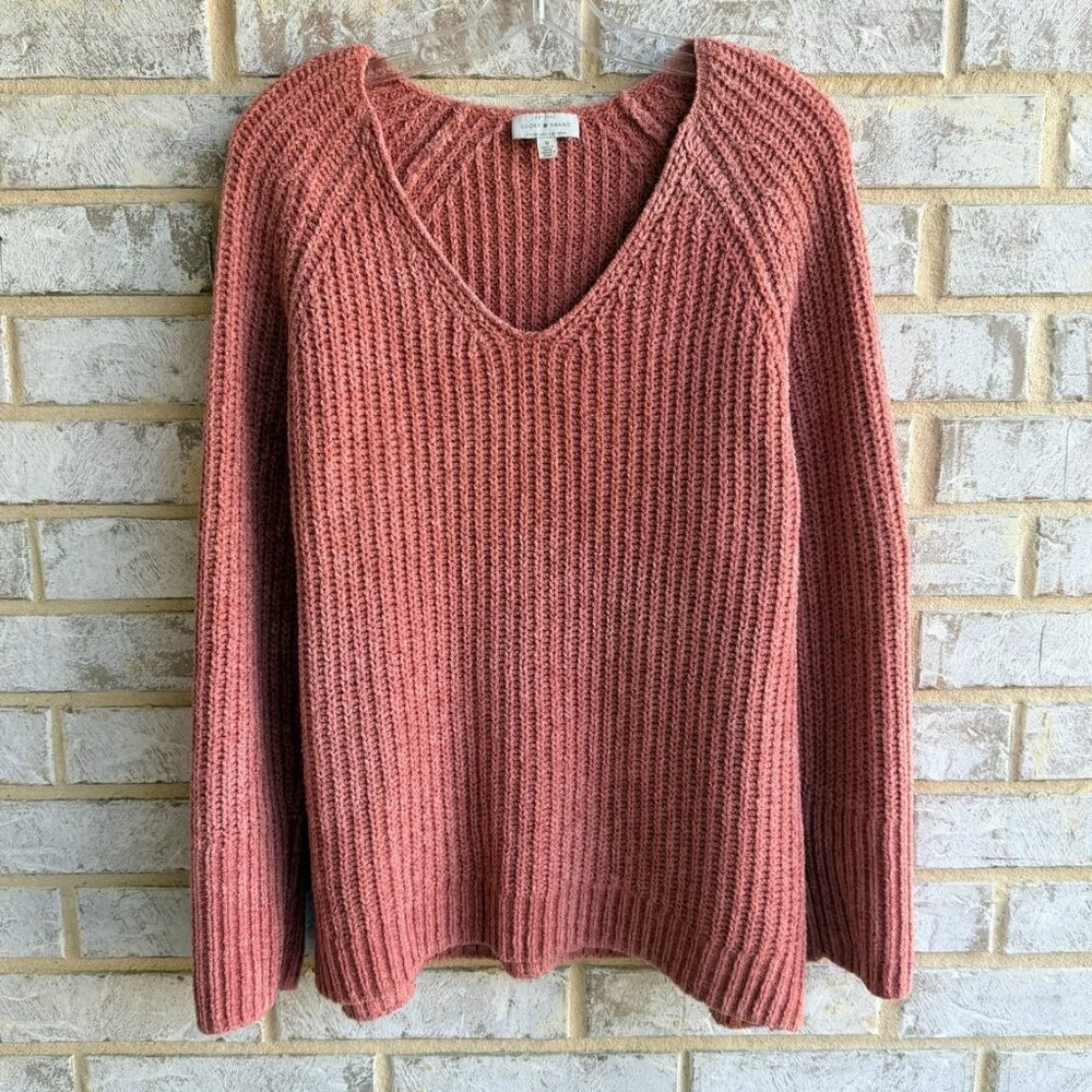 Lucky Brand Long Sleeve V-Neck Peach Pink Soft Sweater Women's Size M.